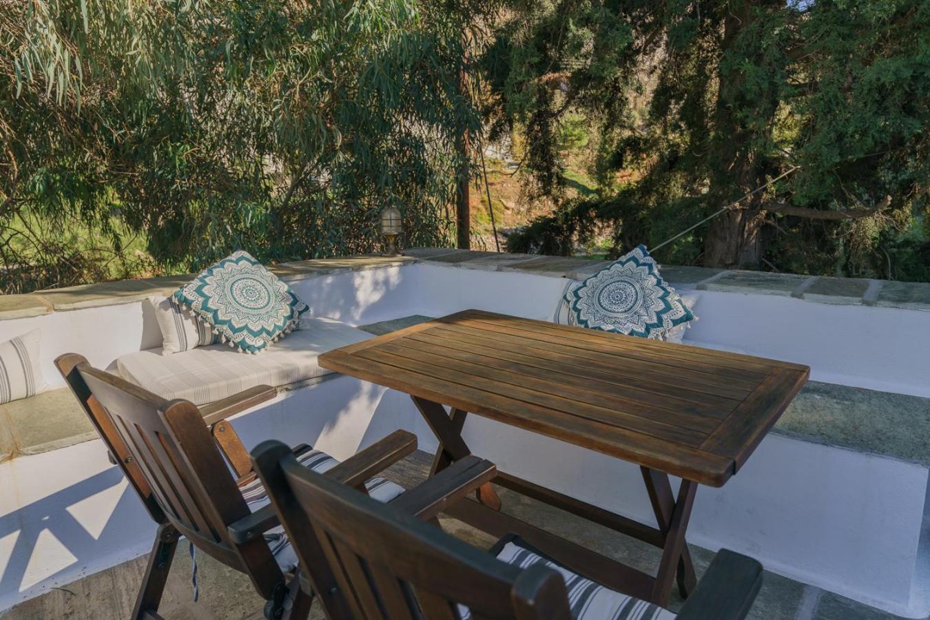 Nereids Guesthouse İdra Dış mekan fotoğraf