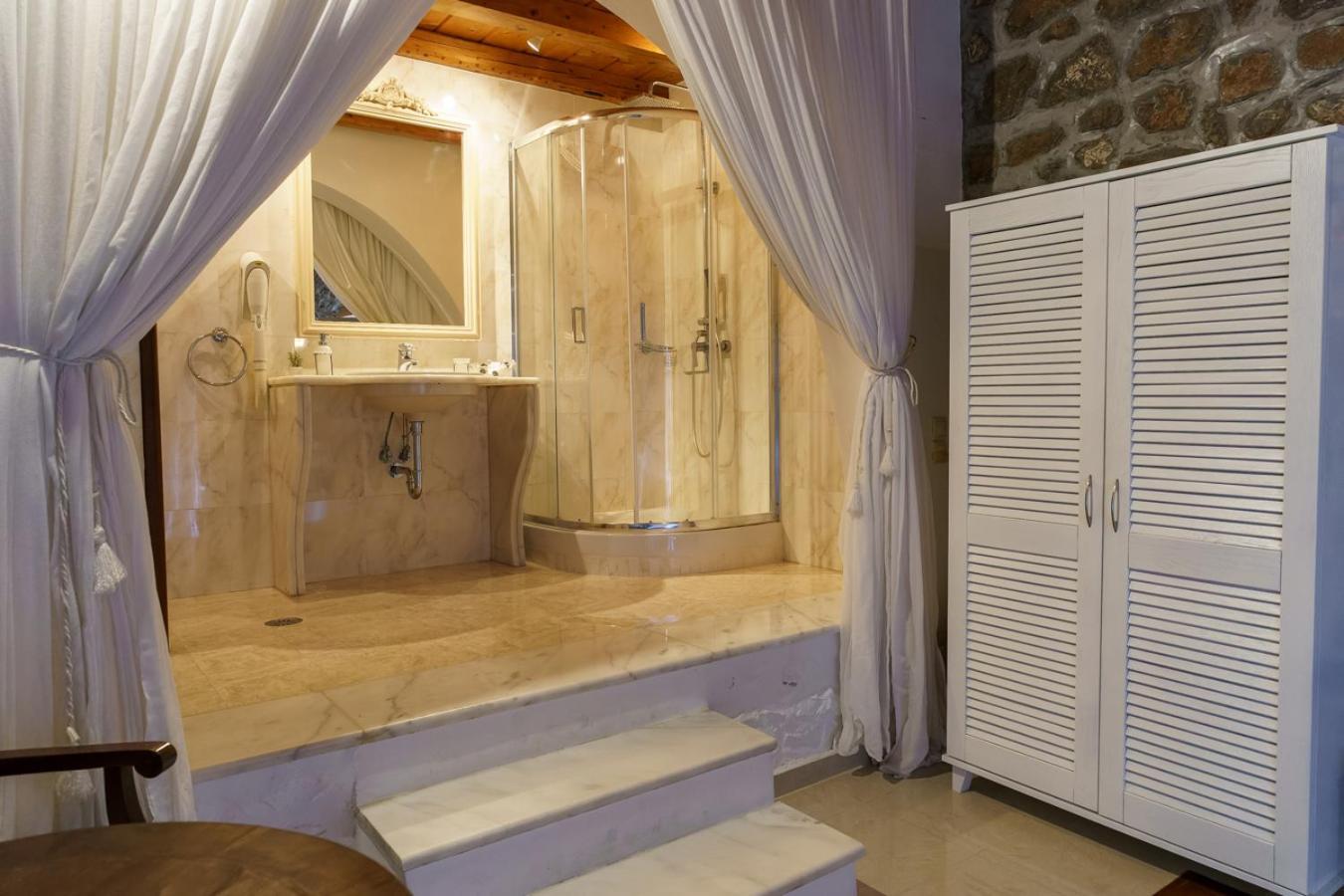 Nereids Guesthouse İdra Dış mekan fotoğraf