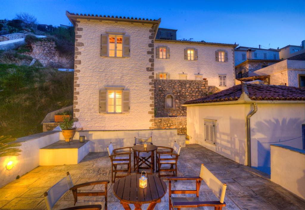 Nereids Guesthouse İdra Dış mekan fotoğraf